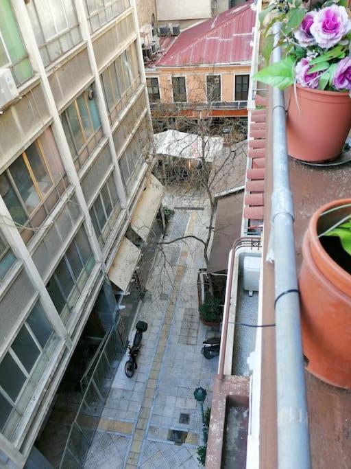 Downtown Quiet Apartment On A Pedestrian Street Atenas Exterior foto