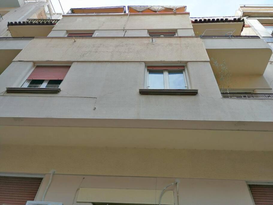 Downtown Quiet Apartment On A Pedestrian Street Atenas Exterior foto