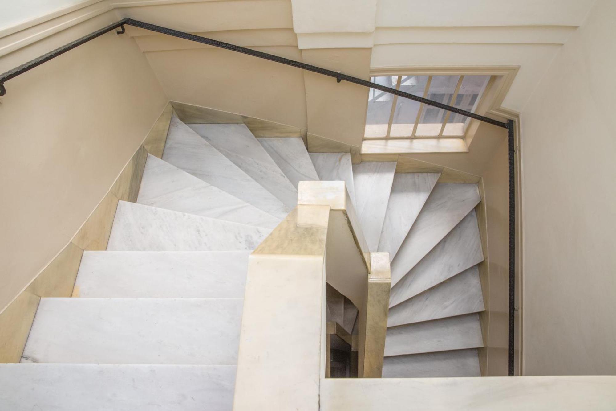 Downtown Quiet Apartment On A Pedestrian Street Atenas Exterior foto