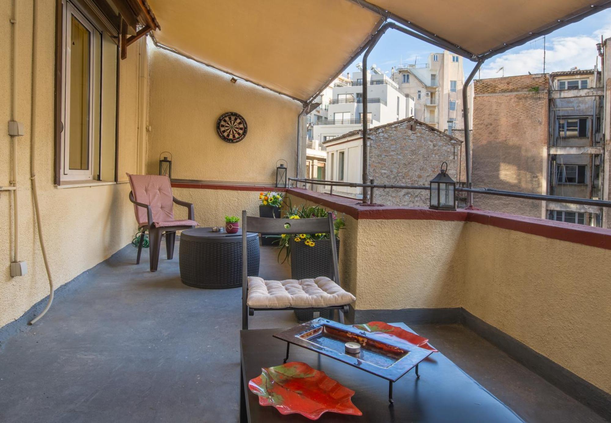 Downtown Quiet Apartment On A Pedestrian Street Atenas Exterior foto