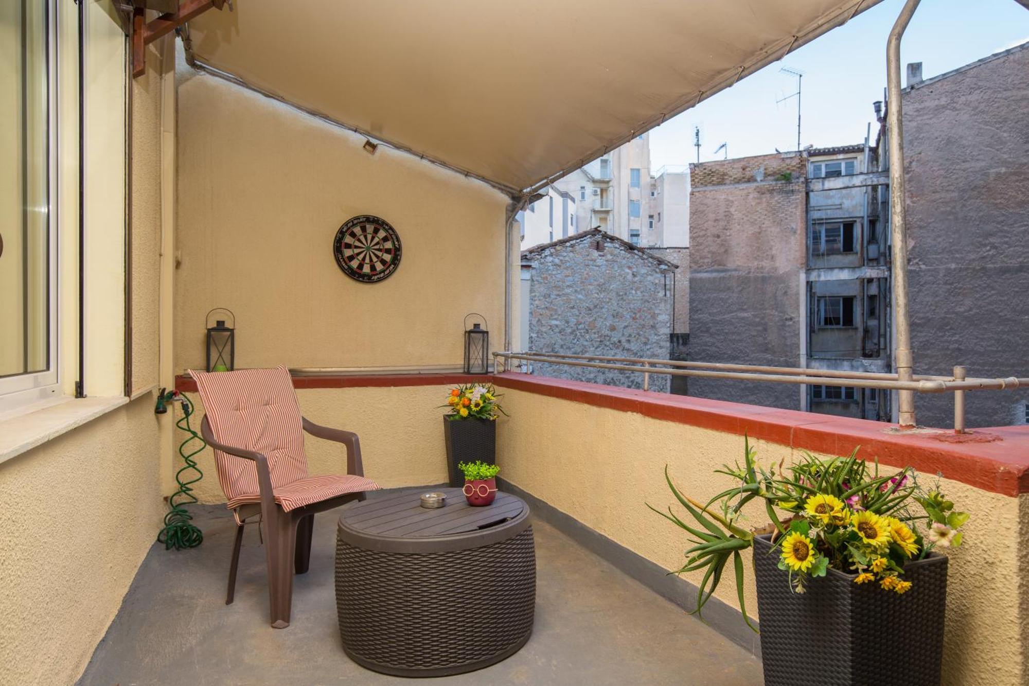 Downtown Quiet Apartment On A Pedestrian Street Atenas Exterior foto